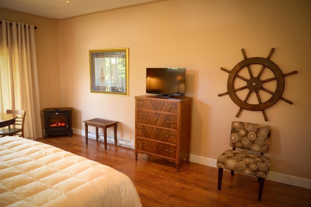 Ocean Mist Guesthouse Ucluelet Dış mekan fotoğraf